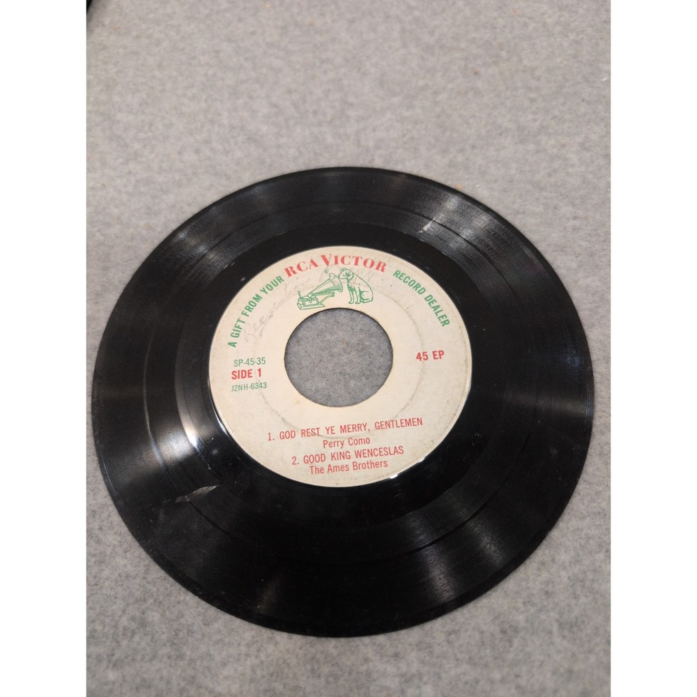 RCA Victor Christmas 45 EP Perry Como Harry Belafonte SP-45-35 Vintage Vinyl - Picture 3 of 3